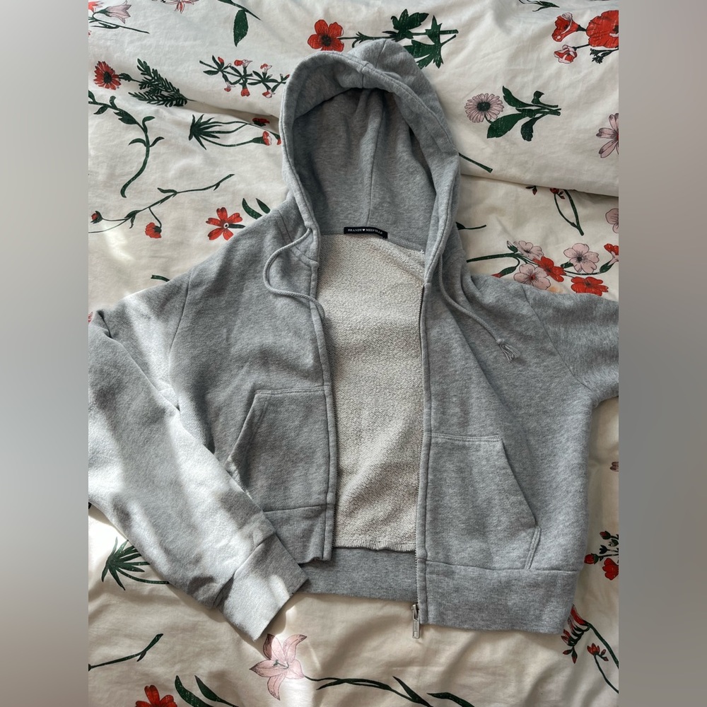 Gray brandy melville cropped zip-up hoodie